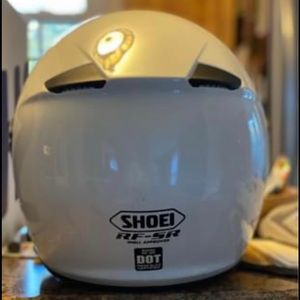 Shoei Motorcycle helmet! Gorgeous.